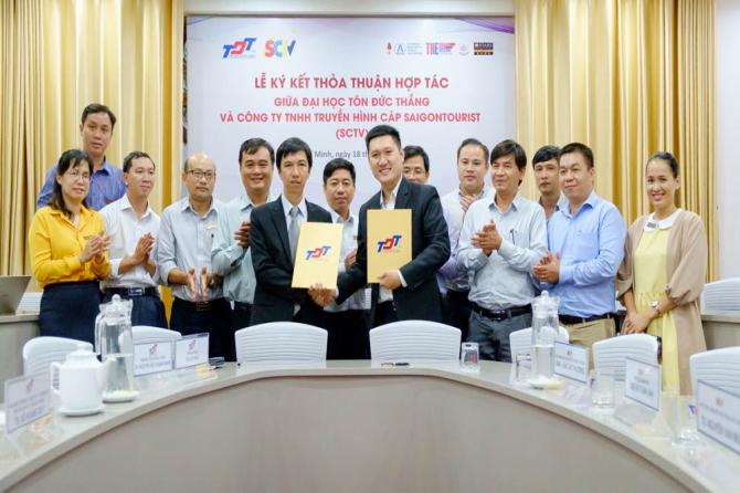 Ký thỏa thuận hợp tác với Công ty truyền hình cáp Saigontourist