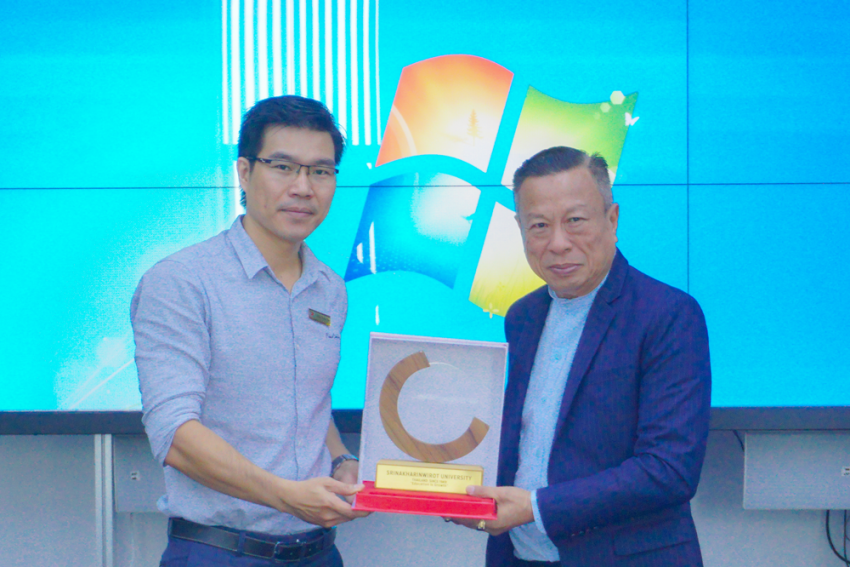 Đại học Srinakharinwirot thăm và làm việc với Đại học Tôn Đức Thắng