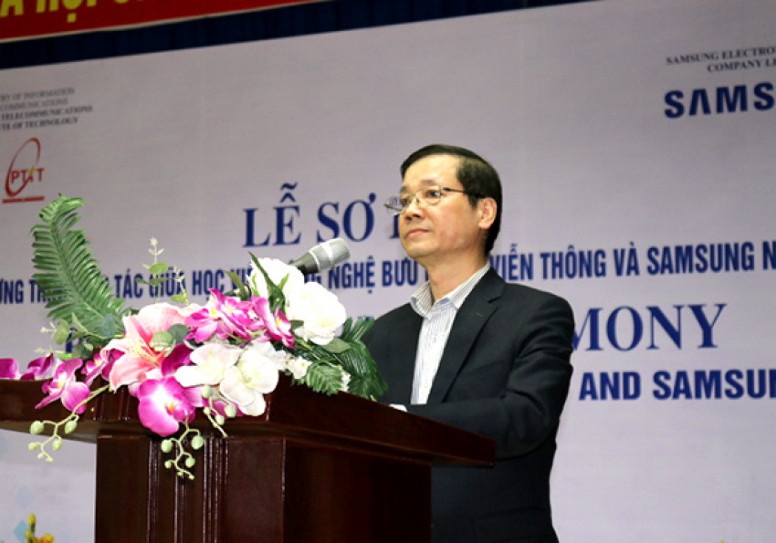 120 sinh viên PTIT nhận chứng chỉ khóa học thuật toán ứng dụng  do Samsung tài trợ năm 2019