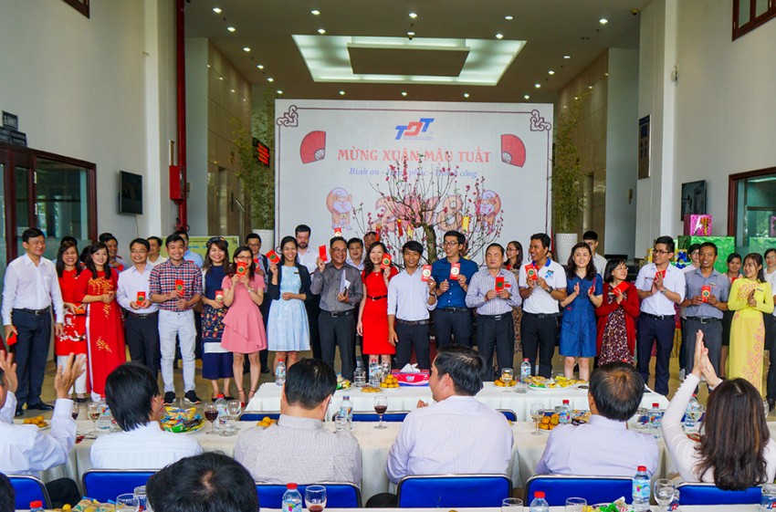 Đại học Tôn Đức Thắng! Năm này sải cánh vươn cao…
