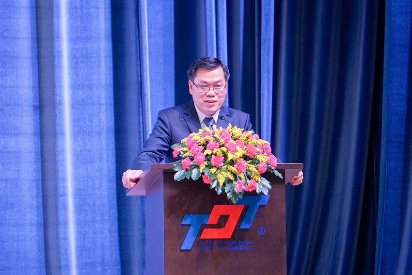 TDTU-Prize-1.jpg