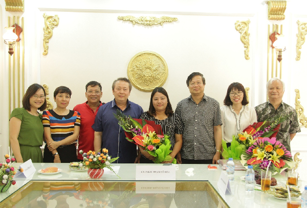 Lễ bảo vệ luận văn Thạc sĩ của hai học viên cùng tên Nguyễn Thị Thanh