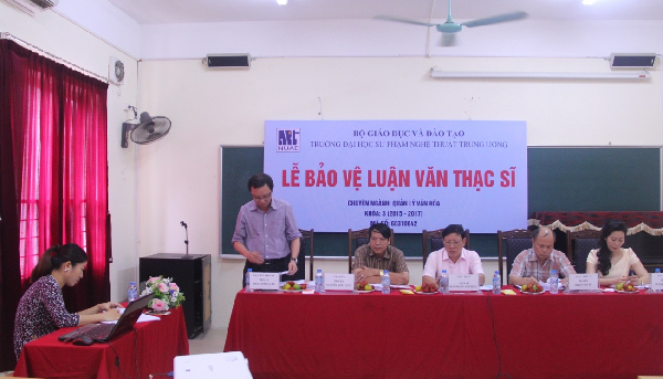 Lễ bảo vệ luận văn Thạc sĩ của hai học viên Đinh Văn Tân và Nguyễn Thị Thu Ba