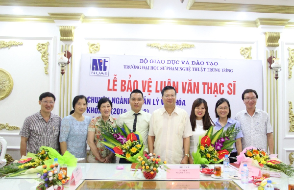 Lễ bảo vệ luận văn Thạc sĩ của hai học viên Nguyễn Thu Hà và Nguyễn Tài Tuấn
