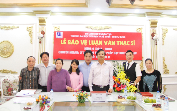 Lễ bảo vệ luận văn Thạc sĩ của hai học viên Nguyễn Thị Hương và Trương Tuấn Anh
