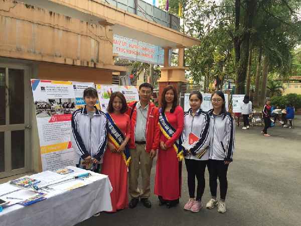Ngày hội Tư vấn tuyển sinh - hướng nghiệp năm 2017 tại Trường THPT chuyên Tuyên Quang