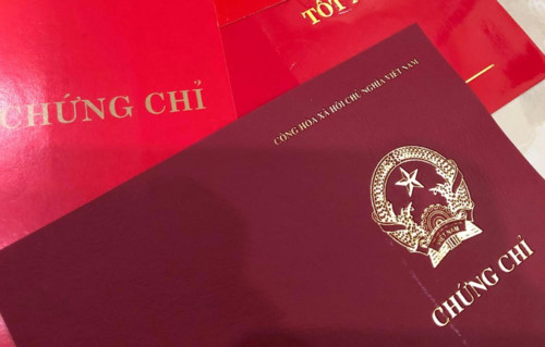 Tăng cường công tác quản lý văn bằng, chứng chỉ