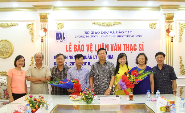 Lễ bảo vệ luận văn Thạc sĩ của hai học viên Trần Thị Phượng và Lê Văn Trung