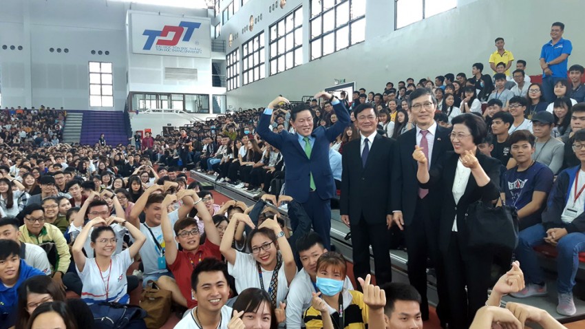 xu-ly-nuoc-mua-tdtu-12.jpg