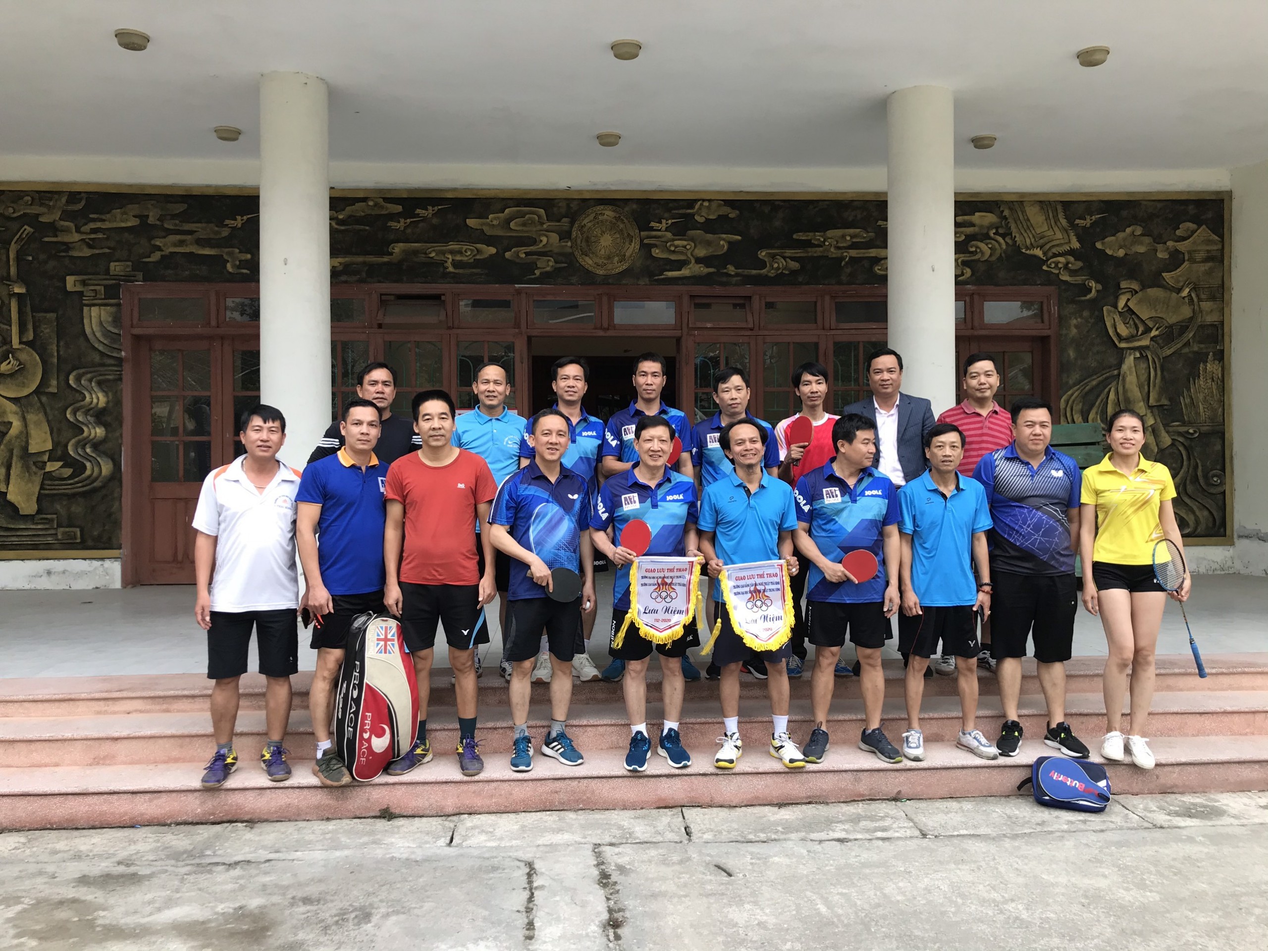 Trao đổi nghiệp vụ Công đoàn và giao lưu Thể thao giữa NUAE với CĐ trường CĐ Văn hóa Nghệ thuật Thái Bình